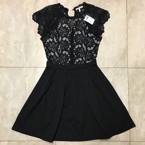 Lace design black dress